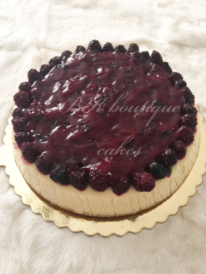 Böğürtlenli Cheesecake.